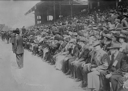 Chicago fans, between c1910 and c1915. Creator: Bain News Service.