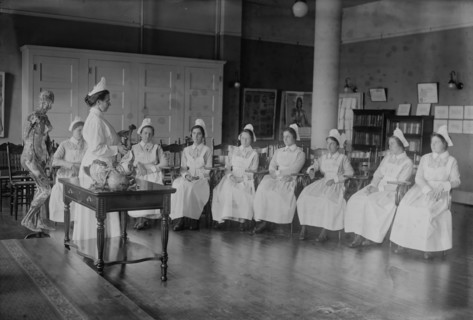Anatomy class, between c1915 and 1918. Creator: Bain News Service.