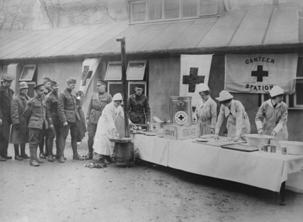 London canteen, between c1915 and c1920. Creator: Bain News Service.