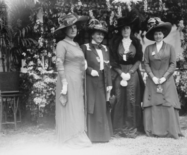 Mrs. Vaughn, Mrs. H.W. Warner, Mrs. J.A. Wright, and Mrs. J. Howard Ford, Hope Farm Fair, 1912. Creator: Bain News Service.