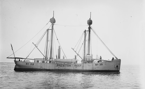 Light ship, 1914. Creator: Bain News Service.