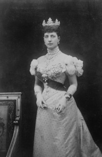 Queen Alexandra standing, 1912. Creator: Bain News Service.