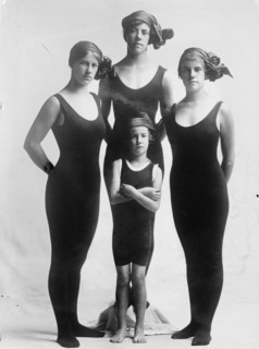 The four Dew Sisters in leotards, 1913. Creators: Bain News Service, George Graham Bain.