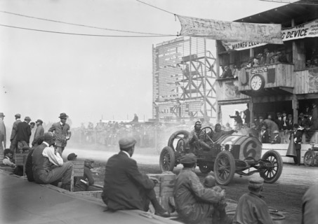 Bearsley "Simplex", 1910. Creator: Bain News Service.
