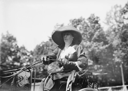 Mrs. C. Cecil Fitler, Plainfield, between c1910 and c1915. Creator: Bain News Service.