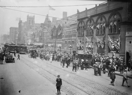 Convention crowd - Chicago, 1912. Creator: Bain News Service.