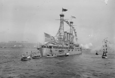 CONNECTICUT U.S.N. saluting MAYFLOWER, 1914. Creator: Bain News Service.