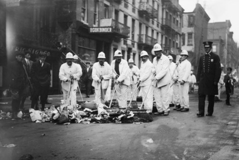 White Wings under police protection, 1911. Creator: Bain News Service.