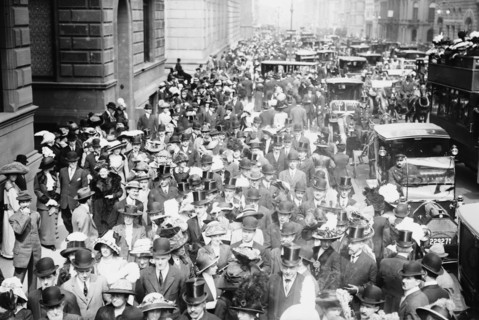 Easter - 5th Ave. 1912. Creator: Bain News Service.
