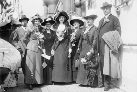 F.C. Smith, Madeleine Smith, Mrs. E. Holmes, Louise Day, Margaret Smith..., between c1910 and c1915. Creator: Bain News Service.