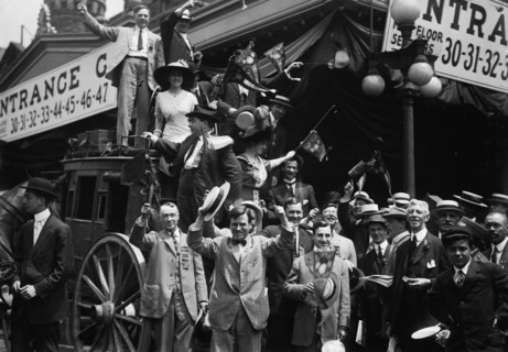 California delegates cheering on stagecoach at the 1912 Republican National Conv... June 18-22, 1912 Creator: Bain News Service.