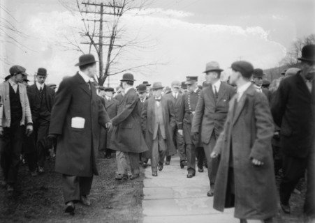 Gunmen going to Sing Sing, 1912. Creator: Bain News Service.