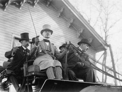 E. Fownes & P. Sorg, between 1910 and 1913. Creator: Bain News Service.