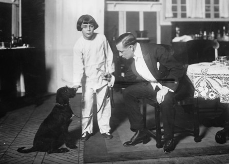 Willie Collier and son, between c1910 and c1915. Creator: Bain News Service.