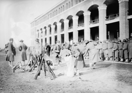 Marines packing, League Isl'd., 1913. Creator: Bain News Service.