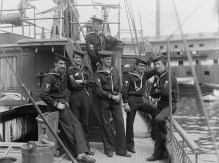 U.S.S. Huntress, crew, 1898. Creator: Unknown.