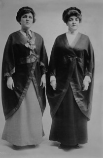 Mrs. Owens and Mrs. C.G. Moore, 1913. Creator: Bain News Service.