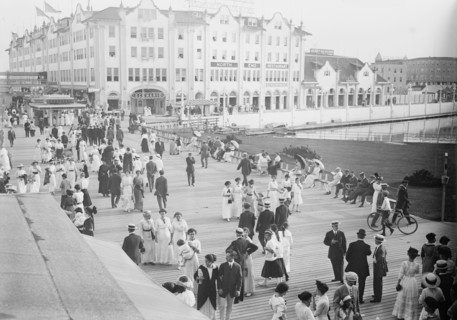 Asbury Park, between c1910 and c1915. Creator: Bain News Service.