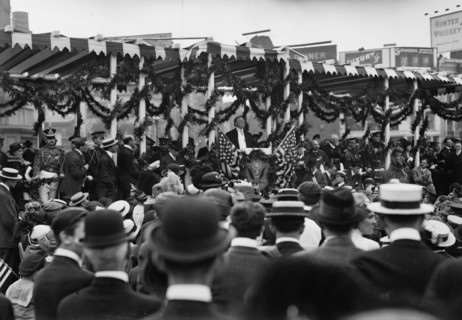 Taft at Maine Monument dedication, 1913. Creator: Bain News Service.