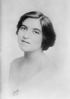 Ivy Scott - Century Opera, between c1910 and c1915. Creator: Bain News Service.