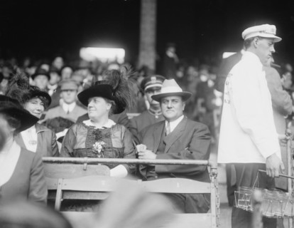 Gov. Tener & wife, 1913. Creator: Bain News Service.