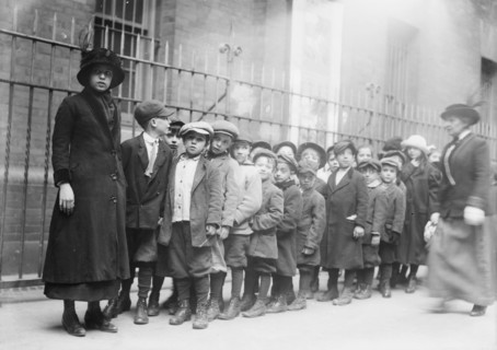 Orphans at horse show - N.Y., 11/13, 1913. Creator: Bain News Service.