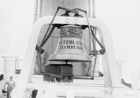 Fire bell on VATERLAND, between c1910 and c1915. Creator: Bain News Service.