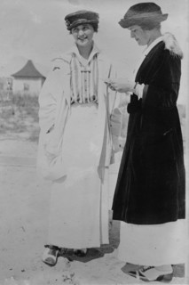Mrs. Walter Lewisohn -- Viola Kraus, between c1910 and c1915. Creator: Bain News Service.