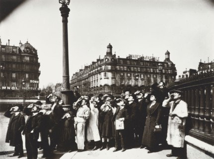 Group watching the eclipse, Paris 1912, 1912. Creator: Eugene Atget.