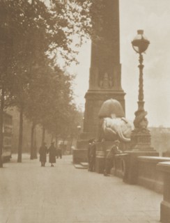 Victoria embankment. From the album: Photograph album - London, 1920s. Creator: Harry Moult.
