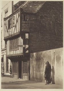 [Antiques]. From the album: Photograph album - England, 1920s. Creator: Harry Moult.
