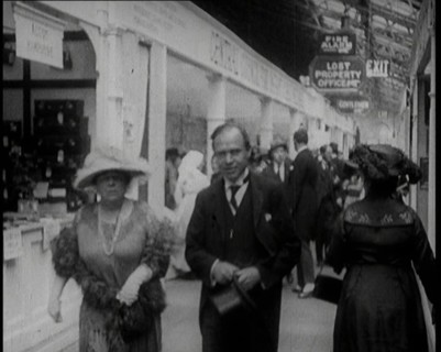 William Aitken, 1st Baron Beaverbrook, and His Wife, Gladys, Walking Together at the...London, 1922. Creator: British Pathe Ltd.