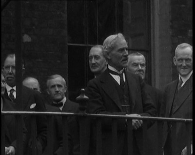 Ramsay MacDonald's Labour Government Gathering on a Balcony, 1929. Creator: British Pathe Ltd.