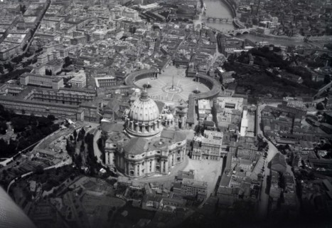 Bird's-eye view of Basilica of St. Peter in the Vatican, 1928. Creator: Mittelholzer; Walter (1894-1937).