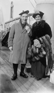 Harry Lauder and wife, 1914. Creator: Bain News Service.