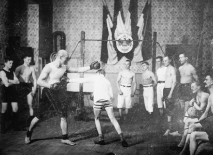 Boxing class in Joe Edward's School, Berlin, between c1910 and c1915. Creator: Bain News Service.