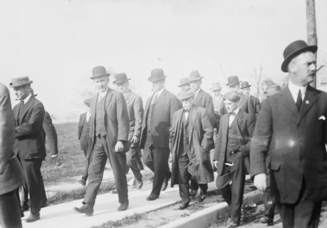 Lieut. Chas. Becker at Sing-Sing, Sheriff Harburger, 1912. Creator: Bain News Service.