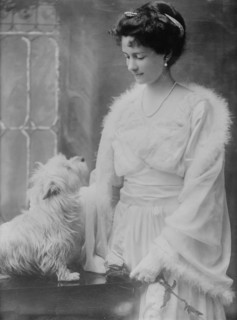 Mrs. Wm. Phillips, between c1910 and c1915. Creator: Bain News Service.