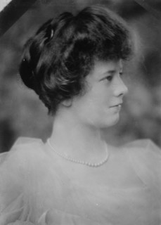 Eleanor Bryant (Mrs. Fred. Pearson), between c1910 and c1915. Creator: Bain News Service.
