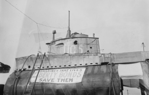 German U-boat in N.Y., 1917. Creator: Bain News Service.