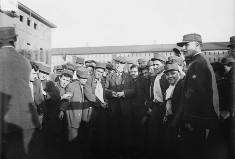 Warden Osborne & prisoners, between c1910 and c1915. Creator: Bain News Service.