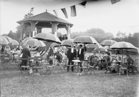 Long Branch Horse Show, between c1910 and c1915. Creator: Bain News Service.