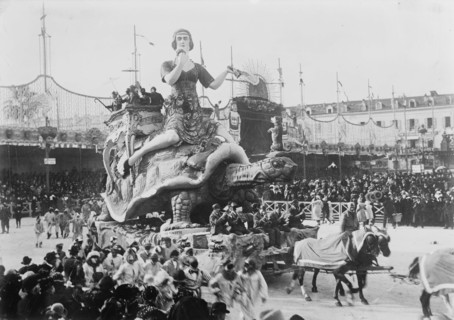 Carnival, Nice, between c1915 and c1920. Creator: Bain News Service.