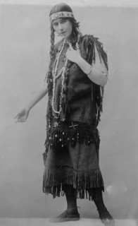 Enid Watkins, between c1910 and c1915. Creator: Bain News Service.