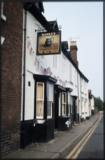 The Mug House Inn, 12-13 Severn Side North, Bewdley, Bewdley, Wyre Forest, Worcestershire, 1981. Creator: Dorothy Chapman.