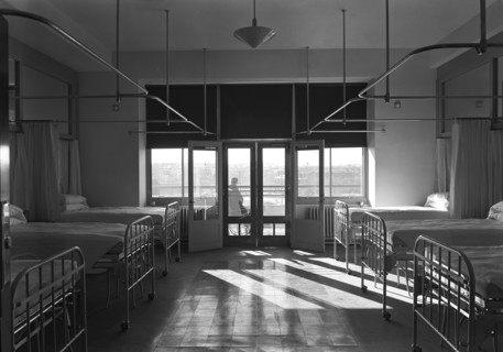 Triboro Hospital for Tuberculosis, Parsons Blvd., Jamaica, New York, 1940. Creator: Gottscho-Schleisner, Inc.