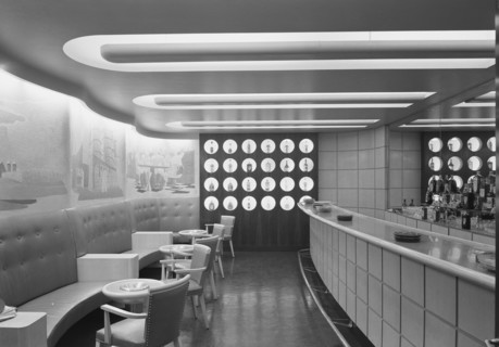 Seagram's Distillers Corp., Chrysler Building, New York City, 1939. Creator: Gottscho-Schleisner, Inc.