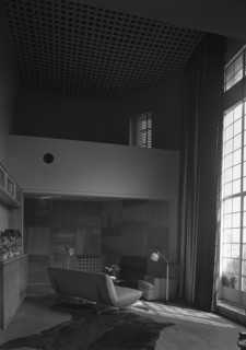 Russel Wright, residence at 7 Park Ave., New York City, 1943. Creator: Gottscho-Schleisner, Inc.