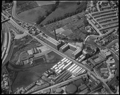 Belle Vue Cotton Spinning Mills and environs, Skipton, North Yorkshire, c1930s. Creator: Arthur William Hobart.