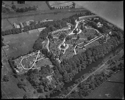 Bingley Cemetery, Bingley, West Yorkshire, c1930s. Creator: Arthur William Hobart.
